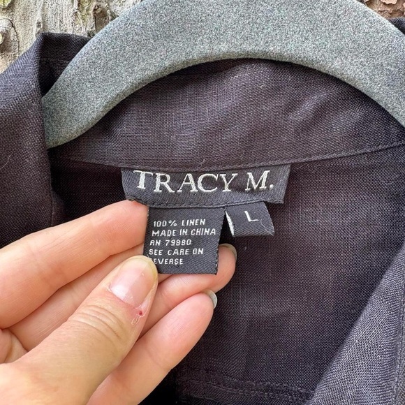 Black Button-Up Shirt - Picture 2 of 6